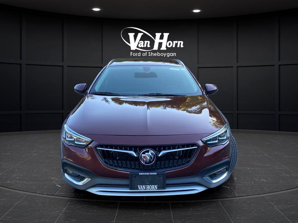 buick regal tourx 2018 W04GU8SX7J1133291 image buick regal tourx 2018 W04GU8SX7J1133291 image